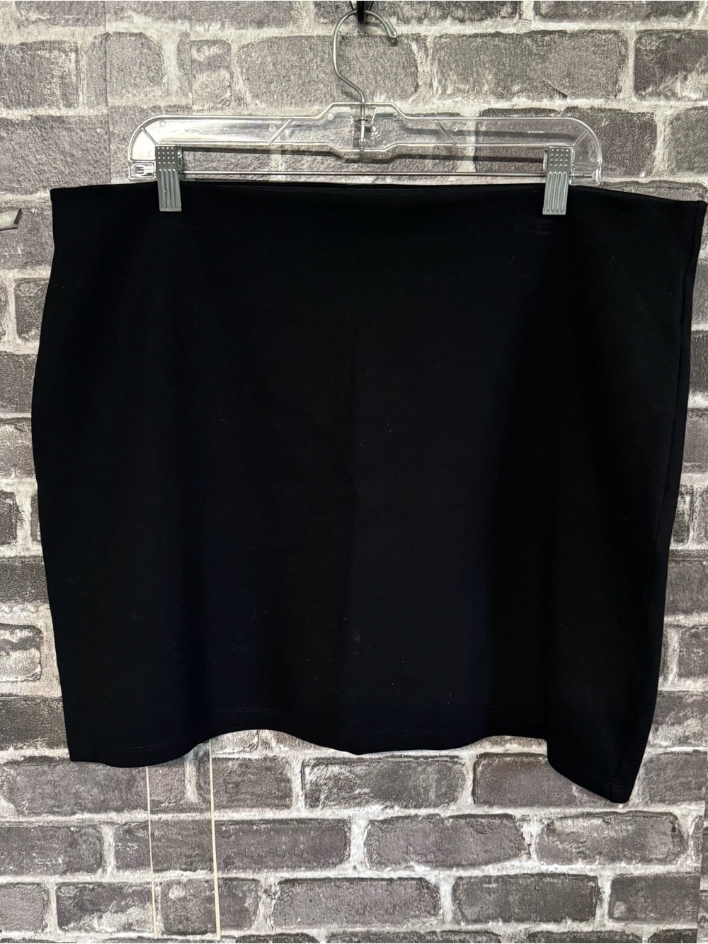 Aritzia Sunday Best mini skirt stretch black